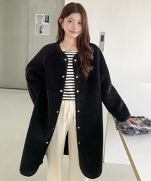 by LEGNA（バイレグナ）の「2WAYリバーシブルノーカラーロングコート（ノーカラーコート・レディース）」