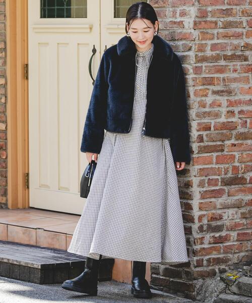 F by ROSSO（エフバイロッソ）の「F by ROSSO　ファーZIPショートコート（その他アウター・レディース・ブラウン/ネイビー・FREE）」の16枚目の写真