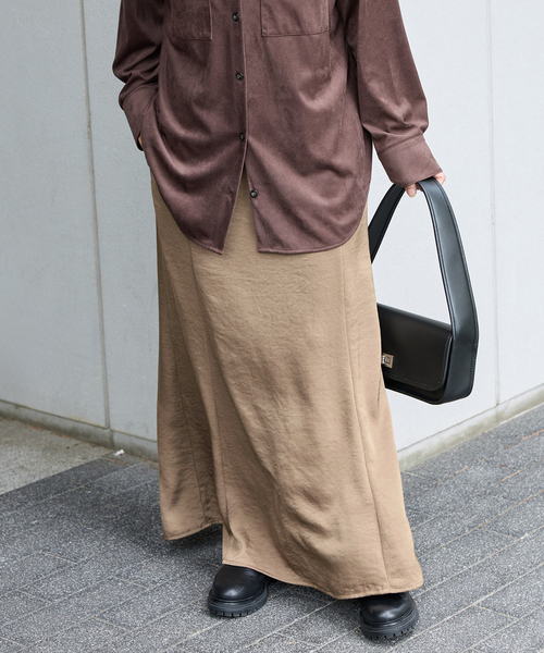 JOURNAL STANDARD（ジャーナルスタンダード）の「《追加2》ヴィンテージサテンスカート（スカート・レディース・ブラック/ベージュ・FREE）」の4枚目の写真