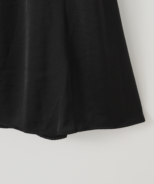JOURNAL STANDARD（ジャーナルスタンダード）の「《追加2》ヴィンテージサテンスカート（スカート・レディース・ブラック/ベージュ・FREE）」の12枚目の写真