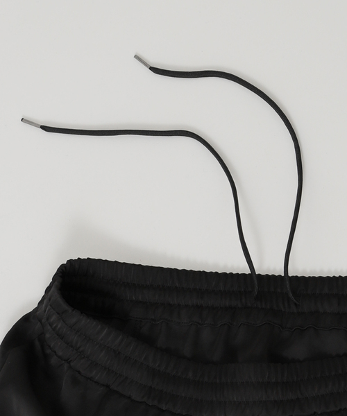 JOURNAL STANDARD（ジャーナルスタンダード）の「《追加2》ヴィンテージサテンスカート（スカート・レディース・ブラック/ベージュ・FREE）」の13枚目の写真