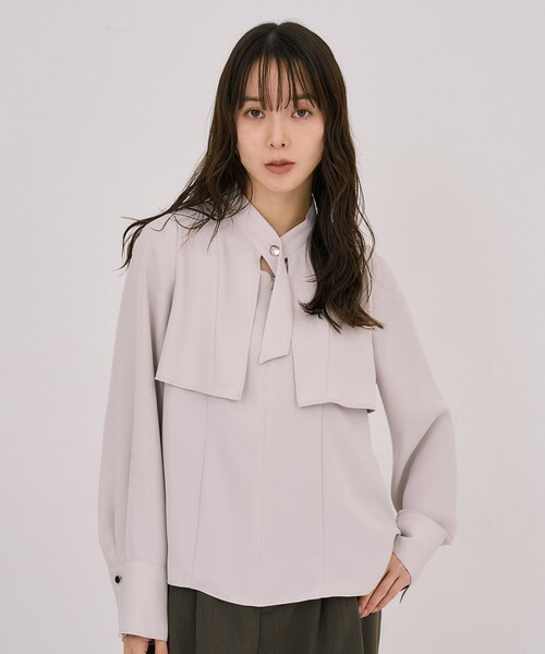 UNITED TOKYO タイボタンメルトタッチブラウス 残りわずか！】タイボタンメルトタッチブラウス｜ウォッシャブル/防