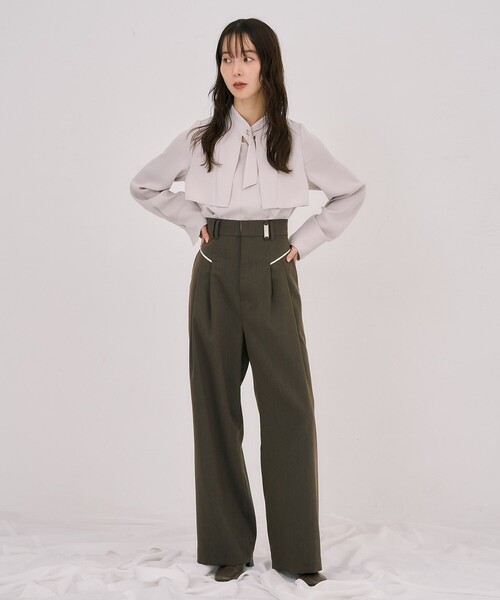 残りわずか！】タイボタンメルトタッチブラウス｜ウォッシャブル/防