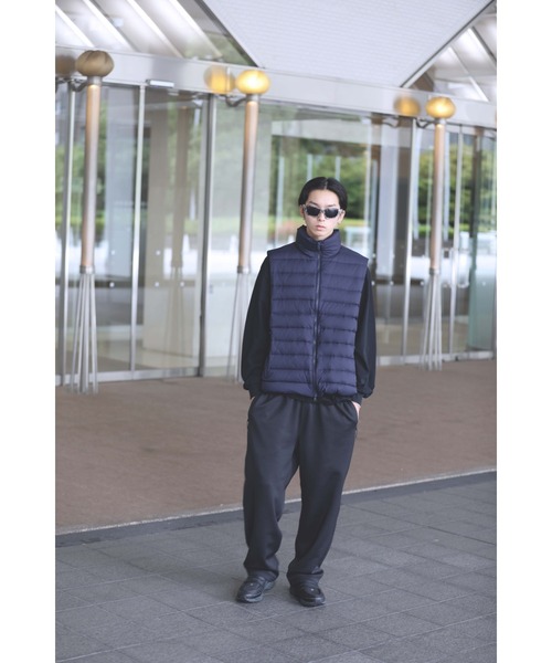fridge（フリッジ）の「【ES.1】エスアイ Middle Down Vest（ダウンベスト・メンズ・ネイビー/ライトグレー/ブラック・X-LARGE/SMALL/LARGE/MEDIUM）」の6枚目の写真