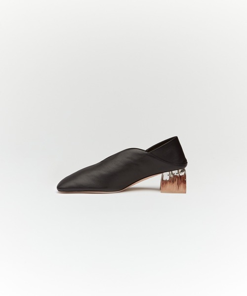 ALM.(アルム)の「【ALM/アルム】ERIN LEATHER PUMPS/エリンレザーパンプス(パンプス・レディース・ブラック・36/37/38)」の3枚目の写真