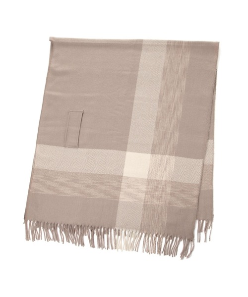 Elura(エルーラ)の「チェックフリンジケープ/587988(ストール/ショール・レディース・ベージュ/グレー/ブラック・ONE SIZE)」の6枚目の写真