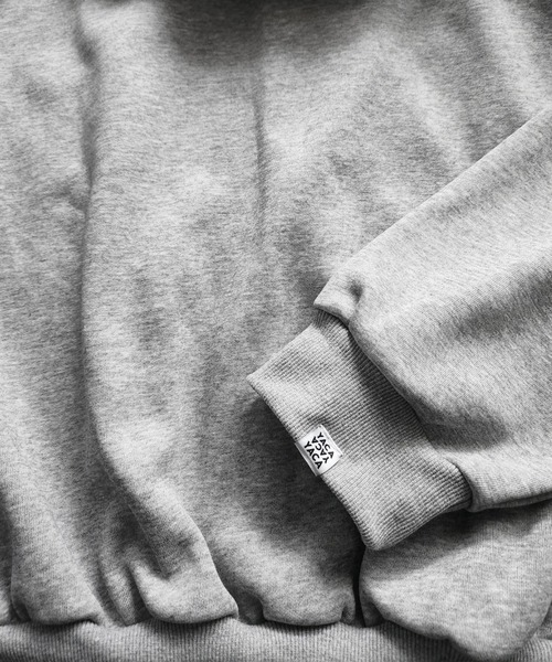 YACA(ヤーカ)の「Basic Sweat Cardigan/ベーシックスウェットカーディガン【unisex item】(パーカー・レディース・グレー/ブラック・FREE)」の14枚目の写真