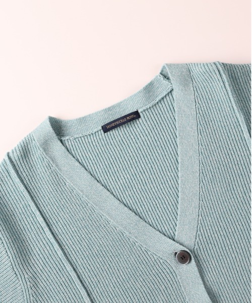 Right-on（ライトオン）の「【HONEYSUCKLE ROSE】畦編みニットカーディガン (Vネック/前開き/ボタン/レイヤード/着回し/通気性/軽量/オールシーズン/オフィスカジュアル)（カーディガン/ボレロ・レディース・グリーン/ブラック/ブルー/キナリ・L/S/M）」の6枚目の写真