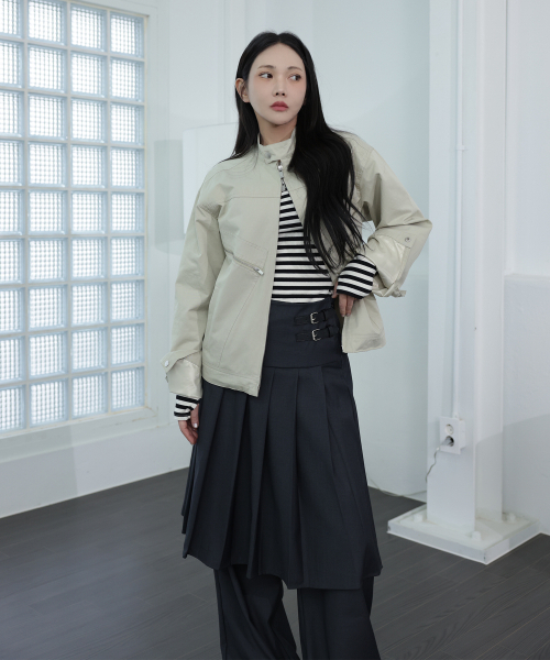 PLACE STUDIO(プレイススタジオ)の「ツーベルトプリーツミディスカートレイヤードワイドパンツ_2COLOR(その他パンツ・レディース・ブラック/チャコールグレー・FREE)」の10枚目の写真