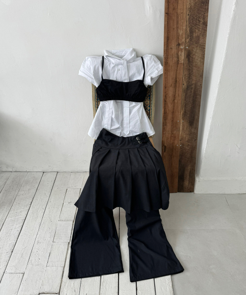 PLACE STUDIO(プレイススタジオ)の「ツーベルトプリーツミディスカートレイヤードワイドパンツ_2COLOR(その他パンツ・レディース・ブラック/チャコールグレー・FREE)」の3枚目の写真