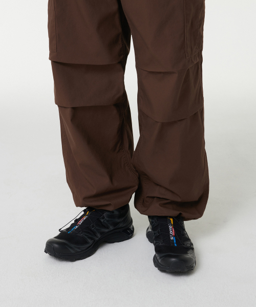 MUSINSA STANDARD（ムシンサスタンダード）の「コットンパラシュートカーゴパンツ[バロックブラウン]（スウェットパンツ・メンズ・その他・34/36/38/40/42/26/27/28/29/30/31/32/33）」の12枚目の写真