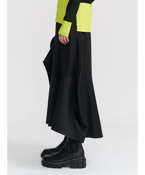 UN3D.(アンスリード)の「WAVE ASYMMETRY SKIRT / ウェーブアシンメトリースカート(スカート・レディース・グレー/ブラック・36/38)」の21枚目の写真