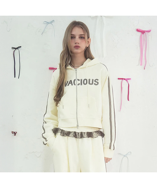 Vivacious(ビバシャス)の「Halo Hoody Zip-up_4Colors(パーカー・レディース・クリーム/グレー/ブラック/ブラウン・SMALL/MEDIUM)」の4枚目の写真