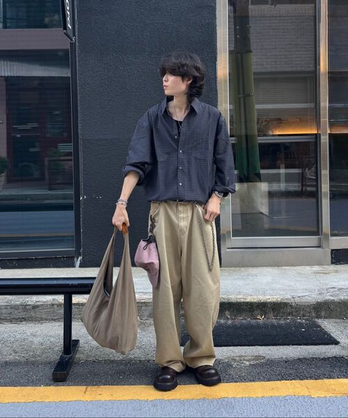 JUAN HOMME(ジュアンオム)の「ルーズドチェックシャツ(ダークネイビー)(シャツ/ブラウス・メンズ・その他・SMALL/MEDIUM/LARGE)」の3枚目の写真