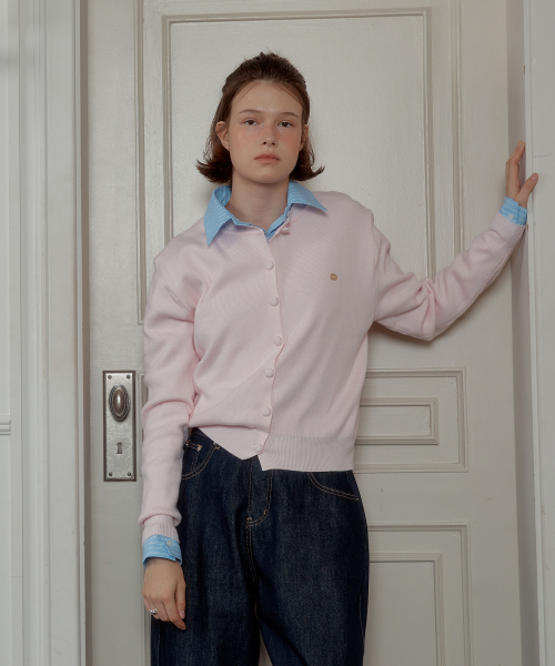 ANOETIC(アノエティック)の「ANC BASIC ROUND CARDIGAN_PINK(カーディガン/ボレロ・レディース・ピンク・FREE)」の3枚目の写真