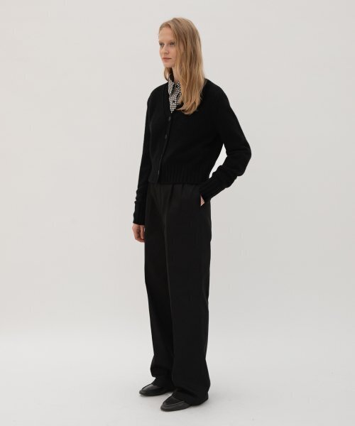 LEVAR（レバー）の「Relaxed Cotton Pants - Black（その他パンツ・レディース・ブラック・MEDIUM/SMALL）」の3枚目の写真