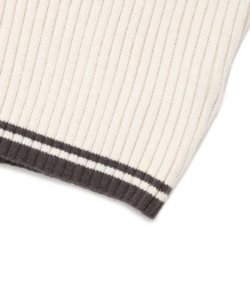 Cavish(カビシ)の「W SLAMMERS TURTLE NECK KNIT IVORY(CV2DFFK640A)(ニット/セーター・レディース・アイボリー・MEDIUM/LARGE)」の4枚目の写真