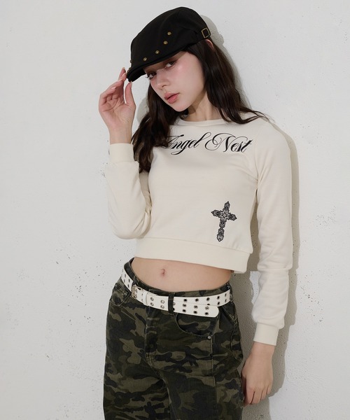 FCMM(エフシーエムエム)の「【日本限定】CROSS SWEATSHIRT / クロススウェットシャツ(スウェット・レディース・ブラウン/オフホワイト・SMALL/MEDIUM)」の13枚目の写真