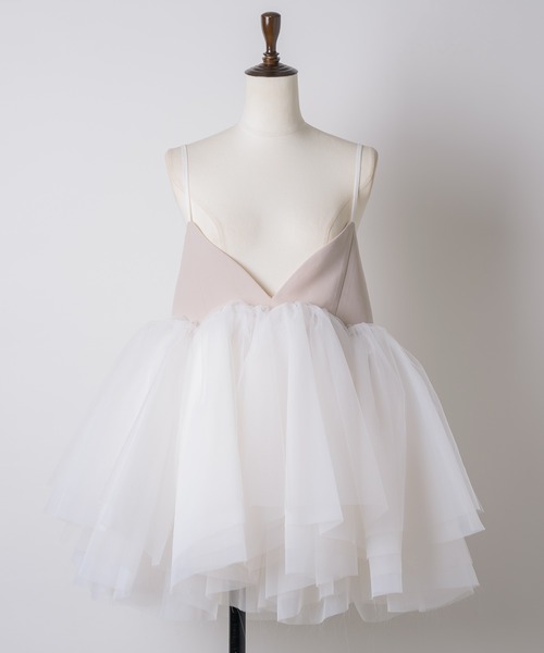 LA BELLE ETUDE(ラベルエチュード)の「ballerina Camisole(キャミソール・レディース・ブラック/ライトベージュ/カーキ・FREE)」の5枚目の写真