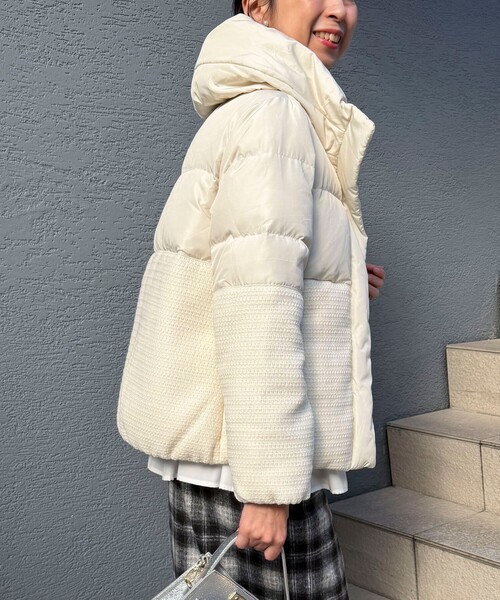 MICO COULIER（ミコクリエ）の「クラシカルツィードダウン（ダウンジャケット/コート・レディース・オフホワイト/ブラック・38）」の5枚目の写真