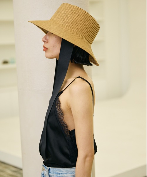 AIC.（エーアイシー）の「ロングリボンワイドブリムペーパーハット/サイズ調節可能/紐取り外し可能（ハット・レディース・ブラック/ベージュ・FREE）」の7枚目の写真