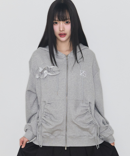 ILLIGO（イリゴ）の「ピュアフリルフードジップアップメランジ（パーカー・レディース・その他・SMALL/MEDIUM）」の5枚目の写真