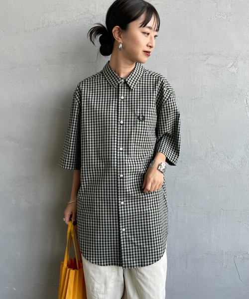 FRED PERRY（フレッドペリー）の「[FRED PERRY/フレッドペリー] ワンポイントロゴ刺繍 ギンガムチェック ショートスリーブシャツ（シャツ/ブラウス・レディース・モスグリーン/サックスブルー・M/L）」の10枚目の写真