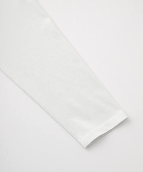 EASENCE（イーズエンス）の「【EASENCE】ボックスシルエット サイドスリット ベーシックロングスリーブTシャツ / UVカット＜COMFORT EDITシリーズ＞（Tシャツ/カットソー・メンズ・ホワイト/ダークグレー/モカ/ネイビー/ブラック・S/M/L）」の15枚目の写真