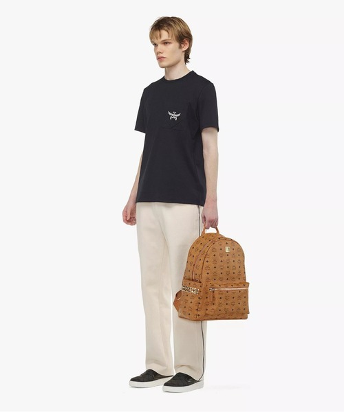 MCM（エムシーエム）の「MCM/エムシーエム/Stark Studs Backpack MED（バックパック/リュック・レディース・キャメル/ブラック・M）」の13枚目の写真
