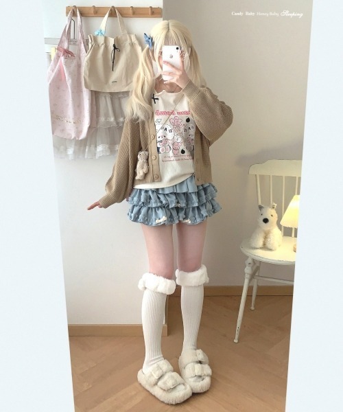 gossip!ロサンゼルス(ゴシップロサンゼルス)の「【Y2Kガーリー】ティアードバルーンショートパンツ(その他パンツ・レディース・ピンク/ブルー・FREE)」の17枚目の写真