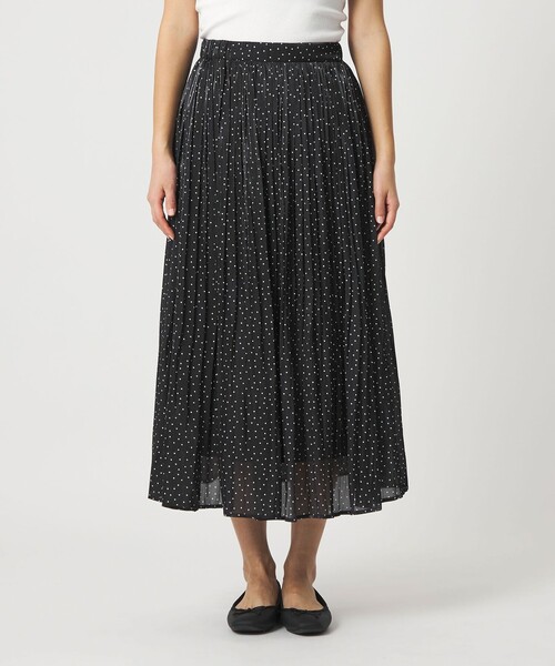 A DAY IN THE LIFE UNITED ARROWS(アデイインザライフユナイテッドアローズ)の「シャイニー プリーツスカート ‐ウォッシャブル‐ <A DAY IN THE LIFE>(スカート・レディース・その他1/ダークグレー/ネイビー/ナチュラル・FREE)」の22枚目の写真