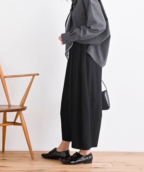 rps（アールピーエス）の「ボリュームイージーパンツ（その他パンツ・レディース・ベージュ/ブラック/チャコールグレー・フリー）」の12枚目の写真