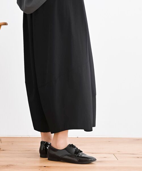 rps（アールピーエス）の「ボリュームイージーパンツ（その他パンツ・レディース・ベージュ/ブラック/チャコールグレー・フリー）」の16枚目の写真