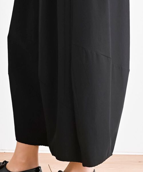 rps（アールピーエス）の「ボリュームイージーパンツ（その他パンツ・レディース・ベージュ/ブラック/チャコールグレー・フリー）」の18枚目の写真