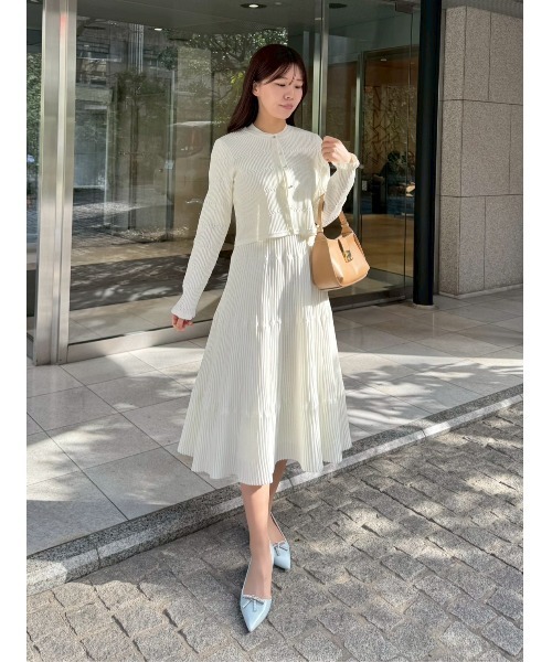 CELFORD（セルフォード）の「【洗える】ディフォメーションワンピース（ワンピース・レディース・サックスブルー/オフホワイト/ネイビー・36/38）」の5枚目の写真