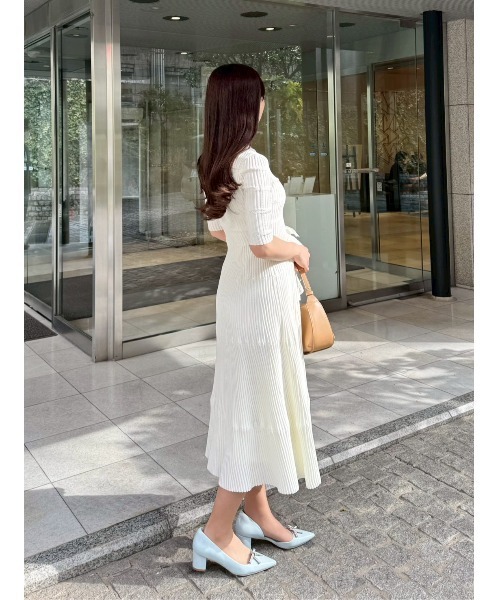 CELFORD（セルフォード）の「【洗える】ディフォメーションワンピース（ワンピース・レディース・サックスブルー/オフホワイト/ネイビー・36/38）」の6枚目の写真