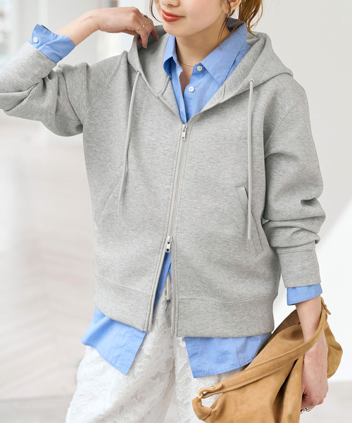 Spick & Span（スピックアンドスパン）の「《新色有り / 追加》ストレッチジップフードパーカー（パーカー・レディース・チャコールグレー/ライトグレー/ホワイト系その他・FREE）」の10枚目の写真