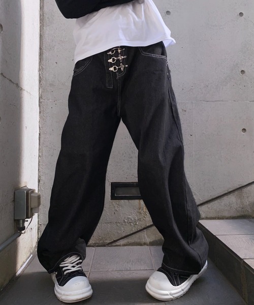 lilful（リルフル）の「【26年春夏新作】ファイヤーマン メタルフックデザイン ステッチ バレルレッグ バギーワイドデニムパンツ（デニムパンツ・メンズ・ブラック・L/M）」の12枚目の写真