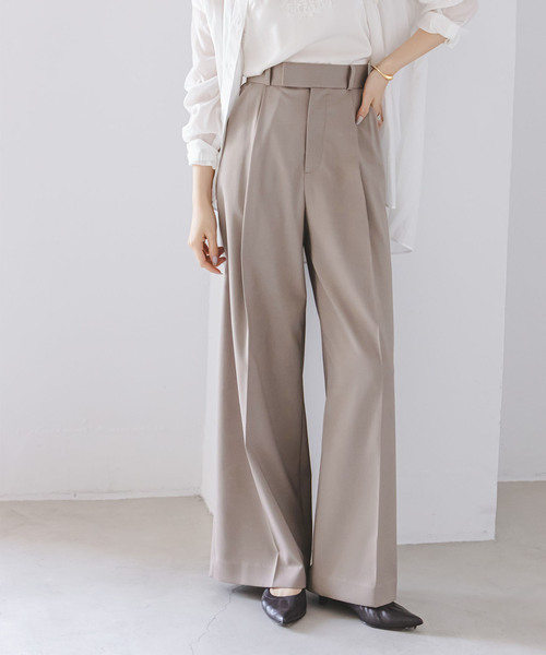 Noble（ノーブル）の「《追加・WEB限定カラー》エステルツイルストレッチスラックスパンツ（スラックス・レディース・ブラック/ピンク系その他/ホワイト/ベージュ系その他/ナチュラル・34/36/38/40）」の3枚目の写真