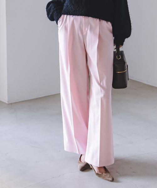 Noble（ノーブル）の「《追加・WEB限定カラー》エステルツイルストレッチスラックスパンツ（スラックス・レディース・ブラック/ピンク系その他/ホワイト/ベージュ系その他/ナチュラル・34/36/38/40）」の5枚目の写真