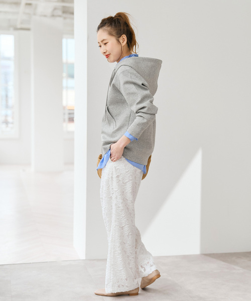 Spick & Span(スピックアンドスパン)の「《追加》シアージャガードイージーパンツ(その他パンツ・レディース・ブラック/アイボリー・36/38)」の17枚目の写真