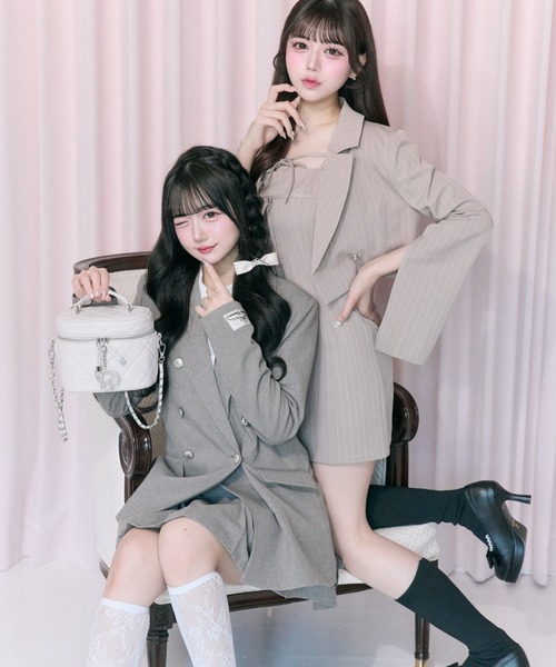 OLIVE des OLIVE（オリーブデオリーブ）の「【Belle Charme】Sleeve Slit Short Tailored Jacket（テーラードジャケット・レディース・グレイッシュベージュ/ブラック系その他/ベージュ系その他・FREE）」の9枚目の写真