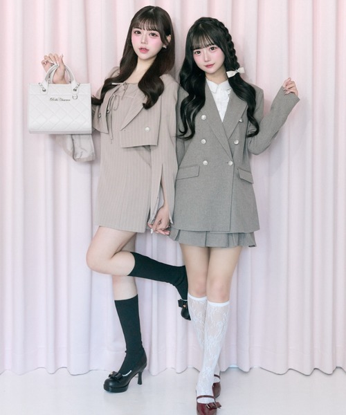 OLIVE des OLIVE（オリーブデオリーブ）の「【Belle Charme】Sleeve Slit Short Tailored Jacket（テーラードジャケット・レディース・グレイッシュベージュ/ブラック系その他/ベージュ系その他・FREE）」の10枚目の写真