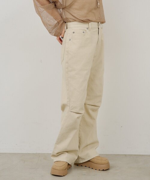 WHIMSIC（ウィムジック）の「【UNISEX/2サイズ展開/SETUP対応】コットンツイルニータックパンツ（その他パンツ・メンズ・オフホワイト/チャコールグレー・1/2）」の4枚目の写真