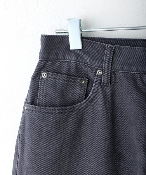 WHIMSIC（ウィムジック）の「【UNISEX/2サイズ展開/SETUP対応】コットンツイルニータックパンツ（その他パンツ・メンズ・オフホワイト/チャコールグレー・1/2）」の16枚目の写真