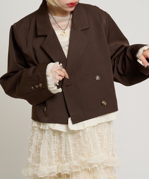 w closet(ダブルクローゼット)の「ショートフリルジャケット(テーラードジャケット・レディース・チャコールグレー/ブラウン・FREE)」の20枚目の写真