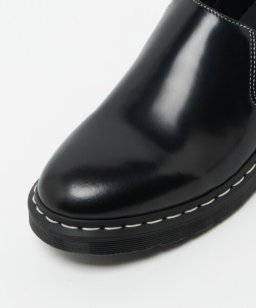 Dr. Martens（ドクターマーチン）の「＜Dr.Martens＞LOUIS ホワイト ステッチ スリッポン（ドレスシューズ・メンズ・ブラック・7/6/9/8）」の9枚目の写真