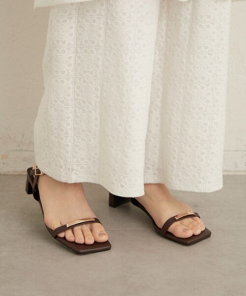 Omekashi（オメカシ）の「プレートヒールサンダル（サンダル・レディース・ブラック/ブラウン・SMALL/LARGE/MEDIUM）」の11枚目の写真
