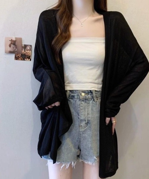maison de LATIR（メゾンドラティール）の「羽織るだけで、抜け感を演出する夏服シアーUVカットカーデ（カーディガン/ボレロ・レディース・ホワイト/ベージュ/ブラック・FREE）」の2枚目の写真