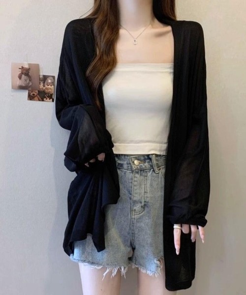maison de LATIR（メゾンドラティール）の「羽織るだけで、抜け感を演出する夏服シアーUVカットカーデ（カーディガン/ボレロ・レディース・ホワイト/ベージュ/ブラック・FREE）」の6枚目の写真